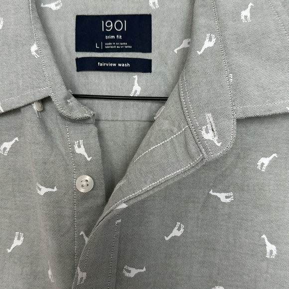 1901 Fairview wash trim fit giraffe button down - Picture 2 of 2